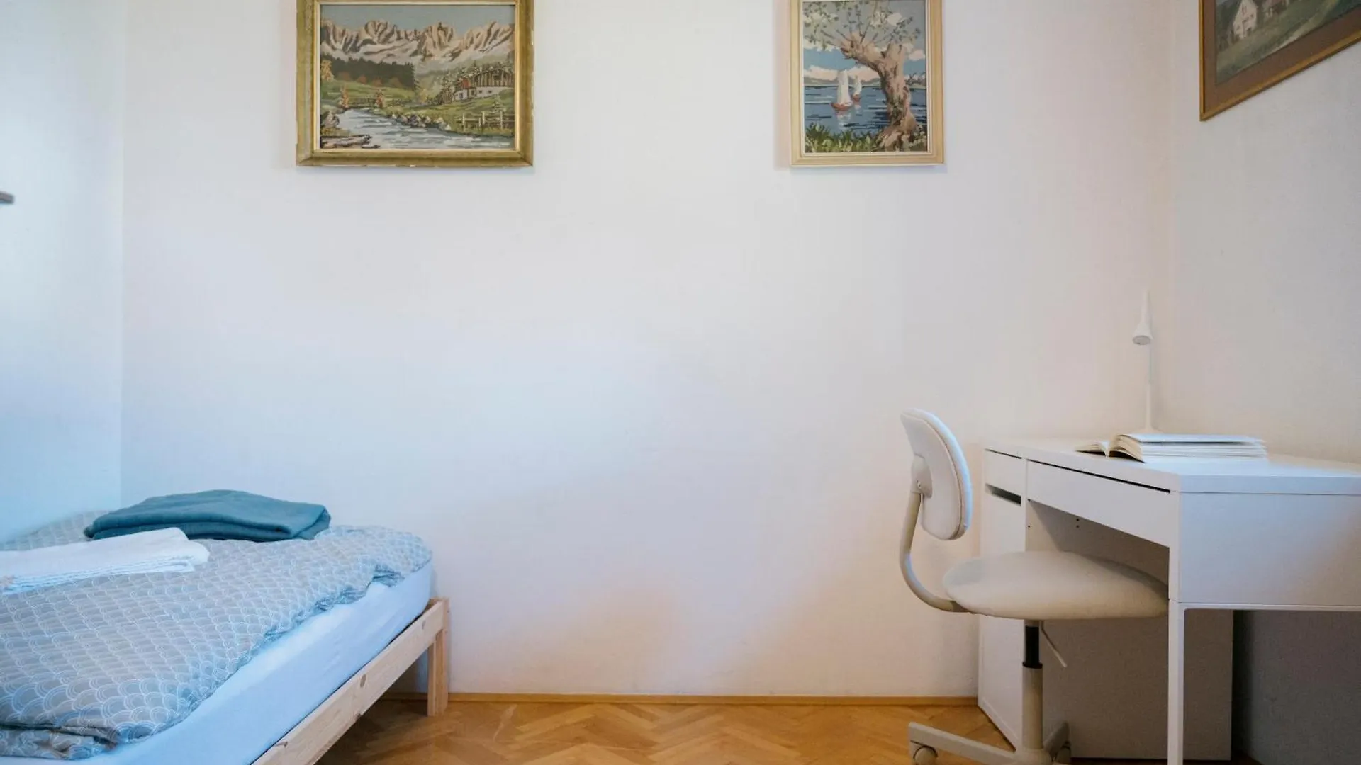 Holiday home Ljubljana C17 4-Bedroom Private Row House With Garden And Parking